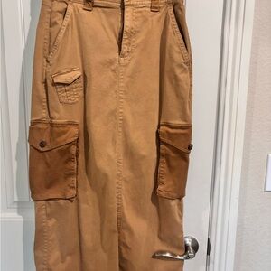 Red Men's Brown Cargo Pants